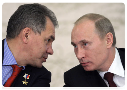 Prime Minister Vladimir Putin and Minister of Civil Defence, Emergencies and Disaster Relief Sergei Shoigu