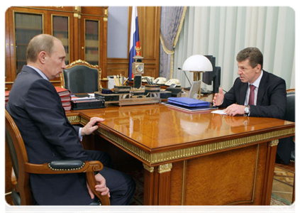Председатель Правительства Российской Федерации В.В.Путин провёл рабочую встречу с заместителем Председателя Правительства Российской Федерации Д.Н.Козаком