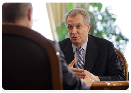 Rosagroleasing General Director Valery Nazarov during a meeting with Prime Minister Vladimir Putin