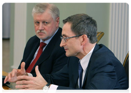 Sergei Mironov, leader of the A Just Russia party, and Nikolai Levichev, the head of party in the Duma at a meeting with Prime Minister Vladimir Putin