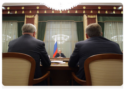Prime Minister Vladimir Putin meets with leaders of the Russian Union of Industrialists and Entrepreneurs