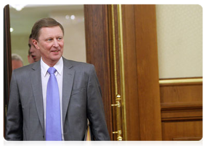 Deputy Prime Minister Sergei Ivanov at a meeting of the government