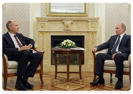Председатель Правительства Российской Федерации В.В.Путин встретился с Генеральным директором Всемирной организации интеллектуальной собственности Ф.Гарри