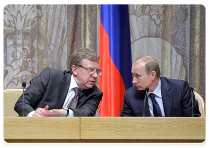 Prime Minister Vladimir Putin and Deputy Prime Minister and Finance Minister Alexei Kudrin