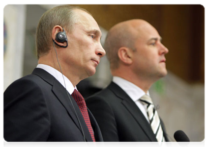 Prime Minister Vladimir Putin and Swedish Prime Minister Fredrik Reinfeldt at joint press conference following talks