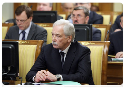 State Duma Speaker Boris Gryzlov at a meeting of the government