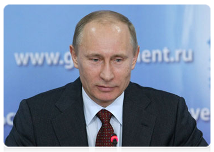 Prime Minister Vladimir Putin at a meeting on measures to improve the forecasting system for natural disasters