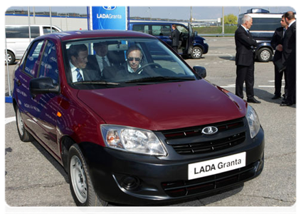 Prime Minister Vladimir Putin inspected and test drove the Lada Granta, a new affordable model by Avtovaz, in Togliatti