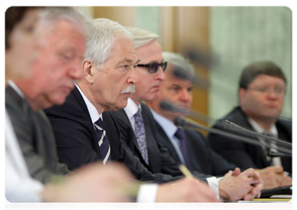 State Duma Speaker Boris Gryzlov at a meeting with representatives of the Russian Popular Front