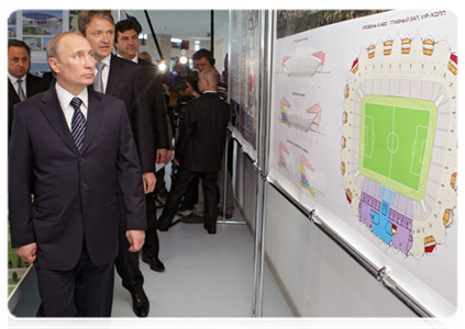 Председатель Правительства Российской Федерации В.В.Путин ознакомился с ходом строительства многофункционального спортивного комплекса