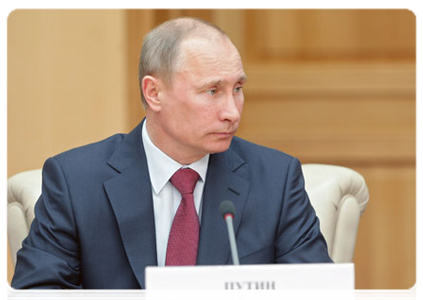 Председатель Правительства Российской Федерации В.В.Путин принял участие в беседе глав делегаций государств-участников Содружества Независимых Государств