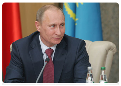Prime Minister Putin addressing a meeting of the Interstate EurAsEC Council (the governing body of the Customs Union) held at the level of heads of government