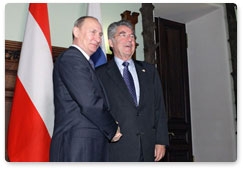 Председатель Правительства Российской Федерации В.В.Путин встретился с Президентом Австрии Х.Фишером