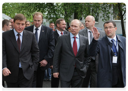 Prime Minister Vladimir Putin inspecting the city’s  courtyards during a working visit to Pskov