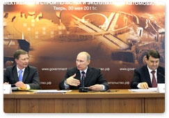 Председатель Правительства Российской Федерации В.В.Путин провёл в г.Твери совещание по вопросу повышения эффективности строительства и эксплуатации автомобильных дорог