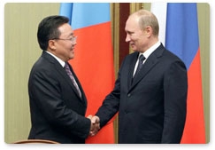 Председатель Правительства Российской Федерации В.В.Путин встретился с Президентом Монголии Цахиагийном Элбэгдоржом