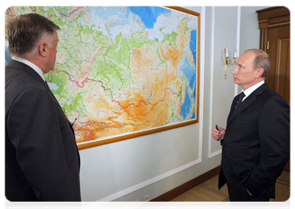 Председатель Правительства Российской Федерации В.В.Путин провёл рабочую встречу с главой ОАО «РЖД» В.И.Якуниным