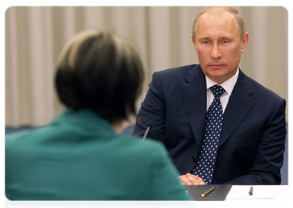 Prime Minister Vladimir Putin meets with President of the Swiss Confederation Micheline Calmy-Rey