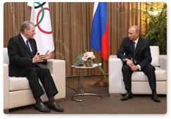 Председатель Правительства Российской Федерации В.В.Путин встретился с президентом Международного олимпийского комитета Ж.Рогге