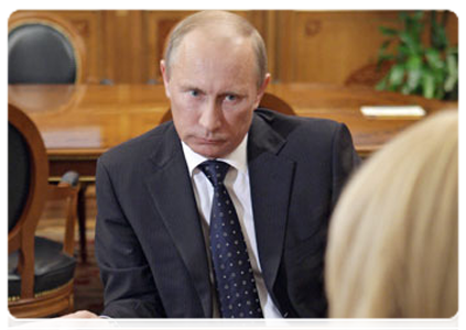 Prime Minister Vladimir Putin at a meeting with Minister of Healthcare and Social Development Tatyana Golikova