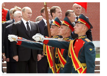 Prime Minister Vladimir Putin participates in a wreath-laying ceremony at the Tomb of the Unknown Soldier dedicated to the 70th anniversary of the start of the Great Patriotic War