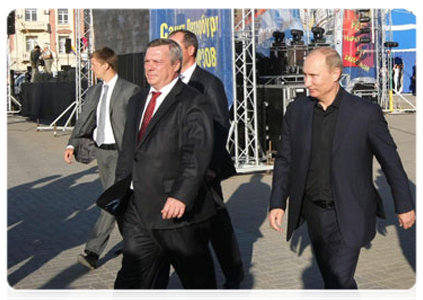 Prime Minister Vladimir Putin attends a concert in Rostov-on-Don organised by the National Anti-Drug Campaign