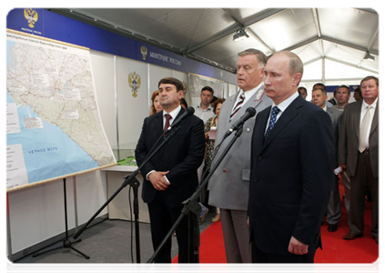 Following the opening of the Big Novorossiisk Tunnel, Prime Minister Vladimir Putin teleconferenced with builders at the Kuznetsovsky Tunnel in Khabarovsk Territory, the Manchurian section of the Trans-Baikal Railroad and the Roki Tunnel