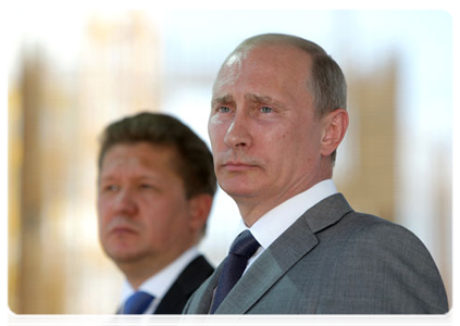 Prime Minister Vladimir Putin at the Dzhubga-Lazarevskoye-Sochi pipeline start-up ceremony