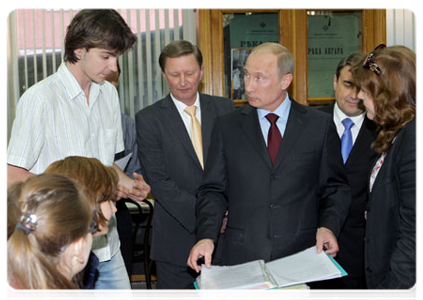 Prime Minister Vladimir Putin on a visit to Moscow State University of Railway Communications