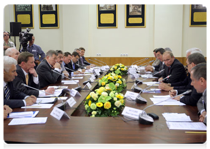 Председатель Правительства Российской Федерации В.В.Путин встретился с членами президиума Союза транспортников России