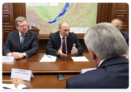 Prime Minister Vladimir Putin meeting with heads of industrial enterprises in Buryatia