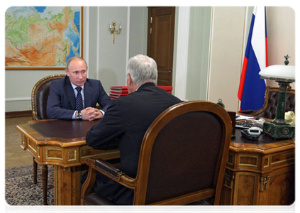 Prime Minister Vladimir Putin meeting with State Duma Speaker Boris Gryzlov, Chairman of the United Russia Party’s Supreme Council