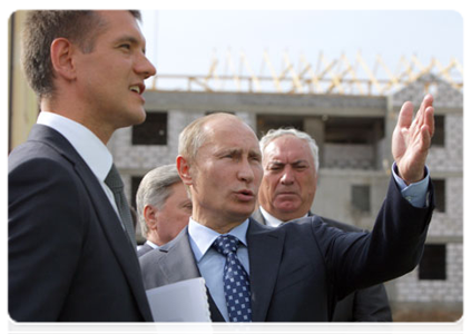 After the meeting, Vladimir Putin visited the new district, Novoye Stupino