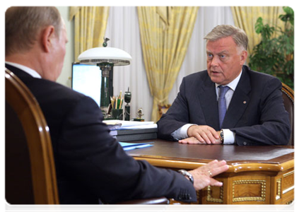President of Russian Railways Vladimir Yakunin at a meeting with Prime Minister Vladimir Putin