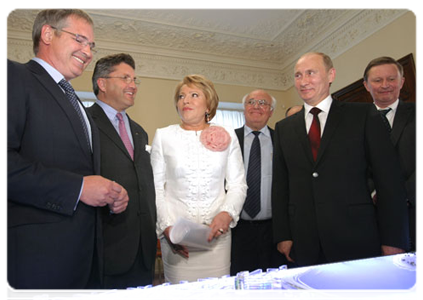 В ходе рабочей поездки в Санкт-Петербург Председатель Правительства Российской Федерации В.В.Путин ознакомился с проектом Орловского тоннеля под Невой