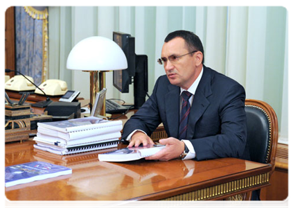 Nikolai Fyodorov, head of the Institute of Socio-Economic and Political Studies, during a meeting with Prime Minister Vladimir Putin