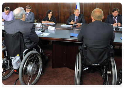 Председатель Правительства Российской Федерации В.В.Путин встретился с представителями общественных организаций и обществ инвалидов Российской Федерации