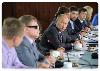 Председатель Правительства Российской Федерации В.В.Путин встретился с представителями общественных организаций и обществ инвалидов Российской Федерации