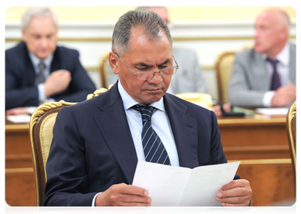 Civil Defence, Emergencies and Disaster Relief Minister Sergei Shoigu at a meeting of the Government Presidium
