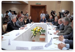 Председатель Правительства Российской Федерации В.В.Путин встретился в Сочи с руководством компании «ЭксонМобил»