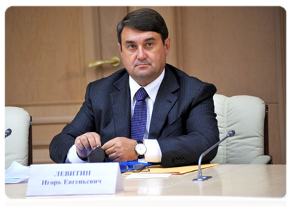Minister of Transport Igor Levitin at a videoconference on road building