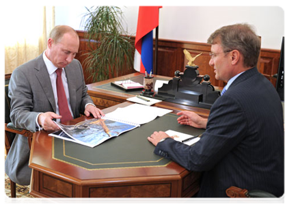 Председатель Правительства Российской Федерации В.В.Путин провёл рабочую встречу с главой Сбербанка России Г.О.Грефом