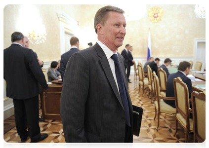 Deputy Prime Minister Sergei Ivanov before at a Government Presidium meeting