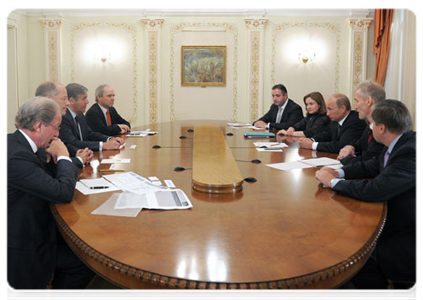 Prime Minister Vladimir Putin meeting with Deutsche Bank CEO Josef Ackermann