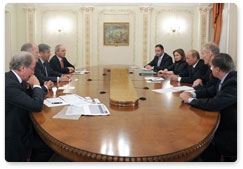Председатель Правительства Российской Федерации В.В.Путин встретился с главой Дойче Банка АГ Йозефом Аккерманом