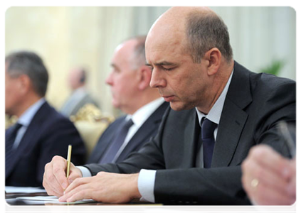 Acting Finance Minister Anton Siluanov at a meeting of the Government Presidium