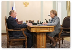 Председатель Правительства Российской Федерации В.В.Путин провёл рабочую встречу с Председателем Совета Федерации В.И.Матвиенко
