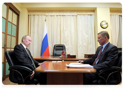 Prime Minister Vladimir Putin meeting with Deputy Prime Minister Sergei Ivanov
