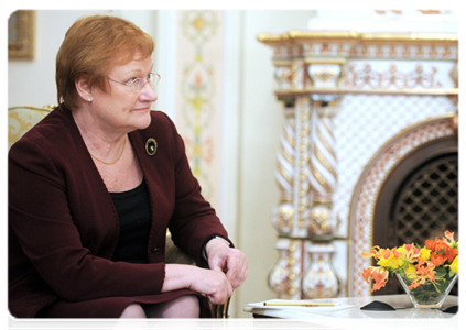 Президент Финляндии Т.Халонен на встрече с Председателем Правительства Российской Федерации В.В.Путиным