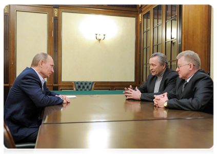Prime Minister Vladimir Putin at a meeting with senior executives of the Russian Amateur Hockey League